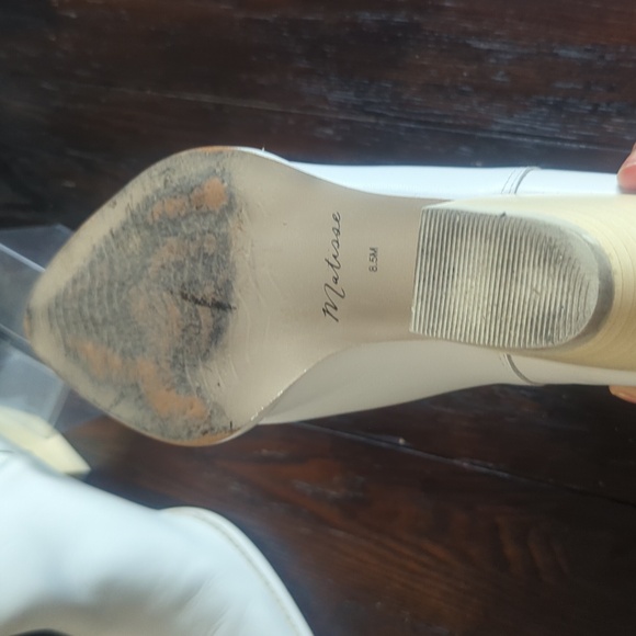 Elevation Bootie (Women) Matisse Elegant White Leather Ankle Boots 8.5 - Picture 6 of 7